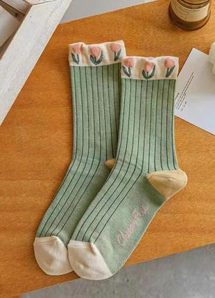 Шкарпетки з квітками