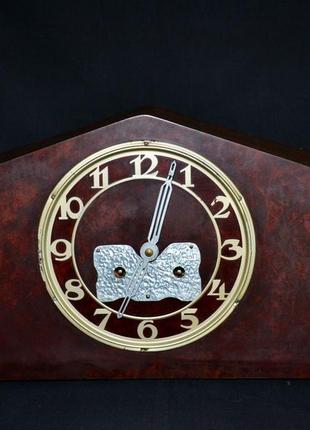 Каминные часы с ключом junghans