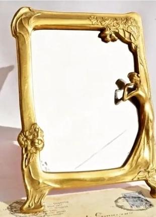 Розкішне настольне дзеркало у стилі модерн. бронза. 
західна європа, перша чверть хх століття.
дзеркало.
