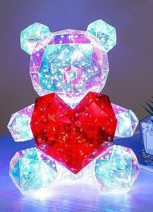 Хрустальний ведмежатко геометричний ведмедик 3d led teddy bear нічник з червоним серцем 25 см