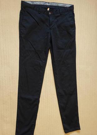 Отличные узкие формальные стрейчевые черные брюки hef’s man турция 34 р.