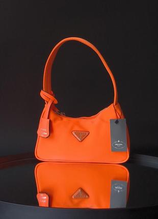 Prada re-edition 2005 orange  fl5006