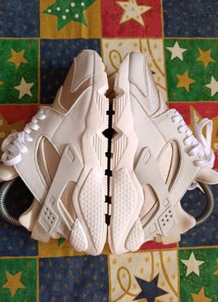 Кроссовки nike air huarache.