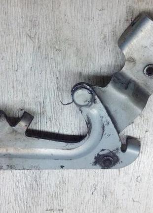 Петля капота левая рено кенго 1, renault kangoo 1 1998-2003 7700302753