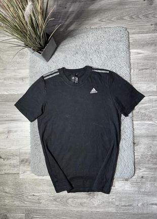 Оригінальна, спортивна футболка “adidas”