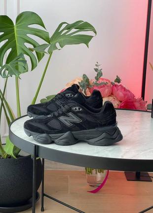 Женские кроссовки нью беланс 9060 чёрные / new balance 9060 triple black u9060bpm