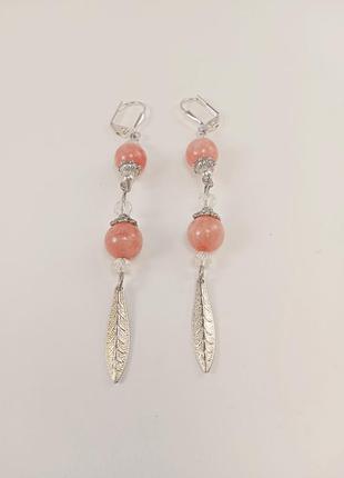 Натуральный морганит. серьги "кицуне".