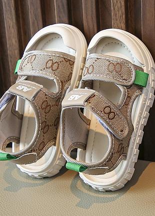 Красивая легкая обувь