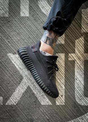 Чоловічі кросівки adidas yeezy boost 350 v2 black 41-42-43-44