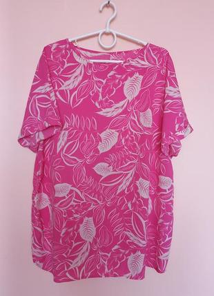 Розовая шифоновая блуза в молочные листочки, удлиненная блузка шифон 52-54 г.