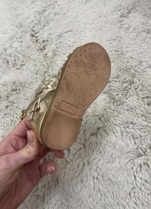 Детские босоножки next