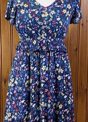 Платье  женское mantaray