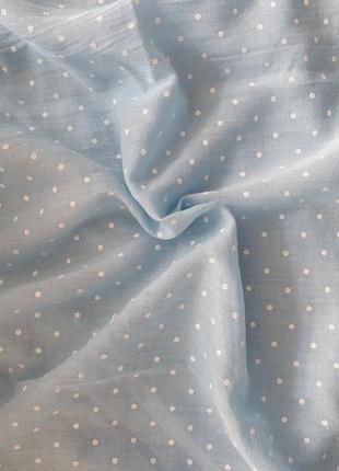 Ткань для пошива одежды: марлевка  в горошек.