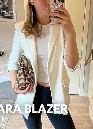 Блейзер с отворотом zara
