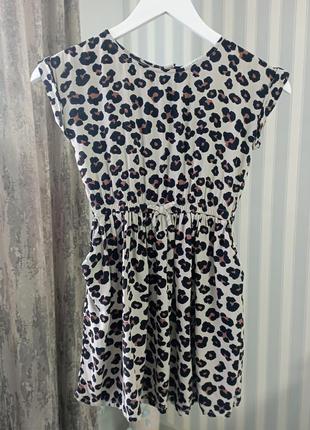 Коротка леопардова сукня