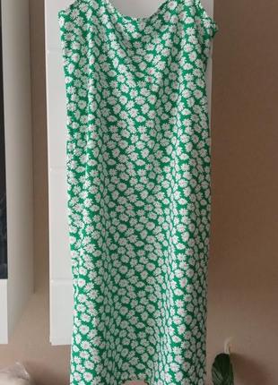 Платье сарафан зеленый в цветочный принт меди