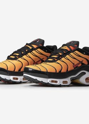 Кроссовки мужские nike air max plus tn black/orange