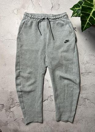 Спортивні штани nike tech fleece nsw m