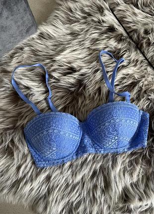 Качественный бюстгальтер голубого цвета