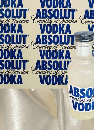 Наклейка етикетка на пляшку горілки absolut