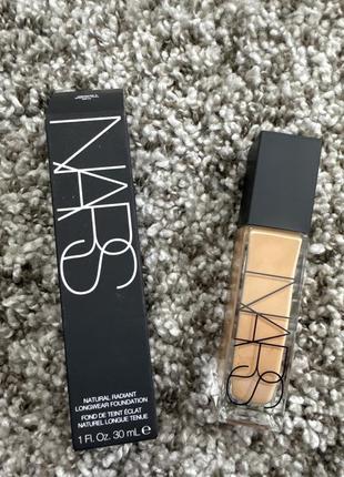 Тональний крем nars natural radiant longwear foundation medium 4 barselona