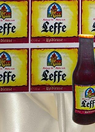 Наклейка етикетка на пляшку пива leffe