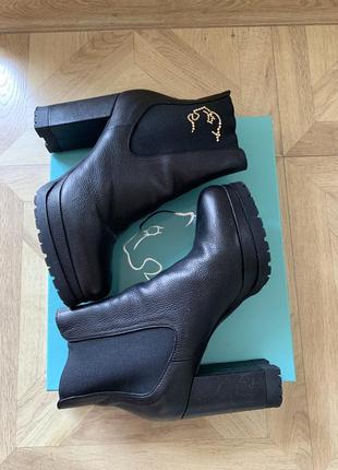 Чорні шкіряні ботильйони norma j. baker