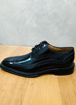 Неперевершені шкіряні туфлі броги елітного італійського бренду borrelli,mаde in italy