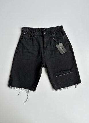 Шорты джинсовые черного цвета ротора с камушками prettylittlething
