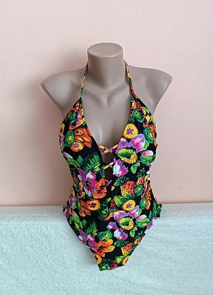 В идеале!брендовый купальник с утяжкой р.16.