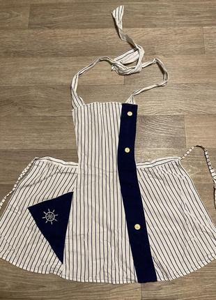 Фартух білий у смужку