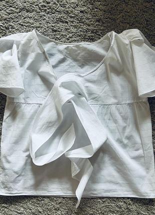 Белый топик, кофточка massimo dutti оригинал бренд блузка с открытой спинкой на завязках прошва размер 36, на размер xs,s