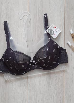 Бюстгальтер variance