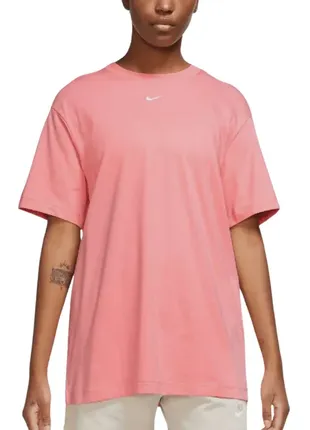 Оригинальная футболка nike red w nsw essntl tee bf lbr dn5697-611
