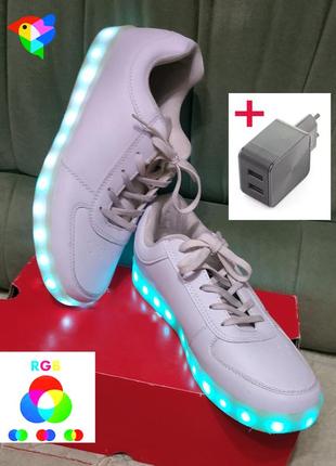 Кросівки світні white, вказаний розмір 10 (46, — 28 см), устілка 29 см