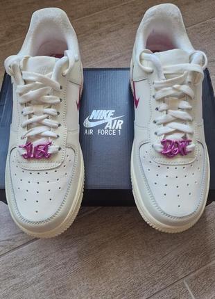 Продам нові кросівки nike air force 1