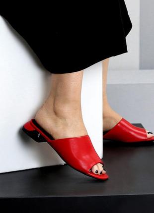 Красные женские шлепанцы шлепки на маленьком каблуке женские сабо