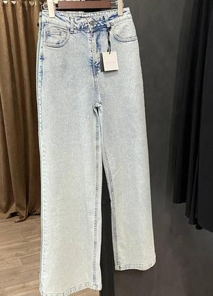 Базові жіночі джинси італійського виробництва