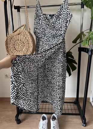 Бело-черное миди платье сарафан комбинация с животным принтом