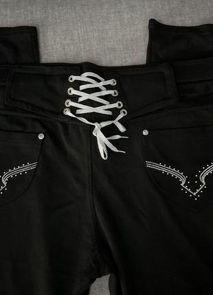 Брюки большого размера со стразами