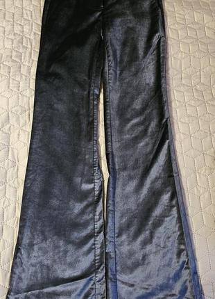 Велюрові брюки з заниженою талією
