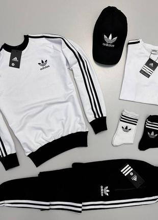 Набір adidas: світшот-штани-футболка-кепка-2пари шкарпетки