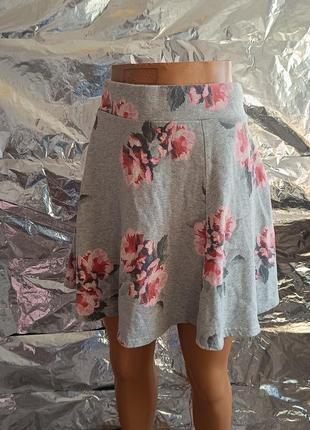 Распродажа всё по 50 гривен 😍 стильная серая мини юбка с цветами