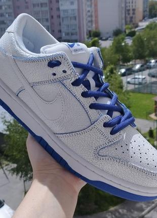 Кроссовки nike dunk low premium sb cracked leather porcelain