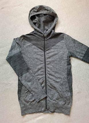 Лонгслив для бега и тренировок с капюшоном h&amp;m