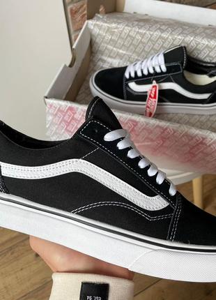 Женские кеды ванс олд скул чёрно-белые / vans old skool black/white