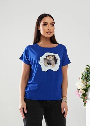 Синяя футболка с изображением котика