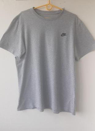 Футболка nike tee  l 48-50 оригінал,100%бавовна