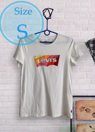 Женская футболка levis, (р. s)