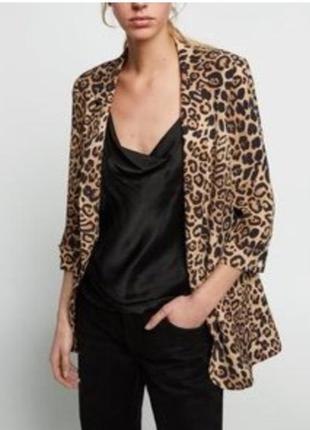 Двубортный пиджак zara в леопардовый принт оверсайз 100% вискоза